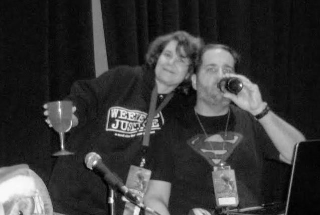 LeighJonDrink – The Unique Geek